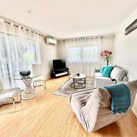 “Henderson Dream Guest House” Auckland Esterno foto