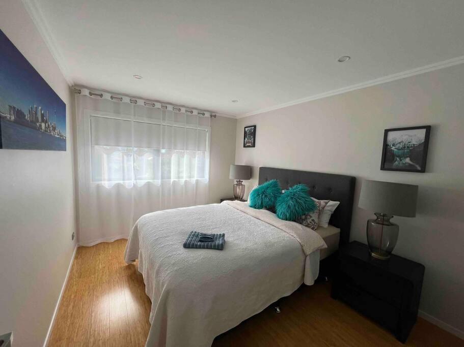 “Henderson Dream Guest House” Auckland Esterno foto