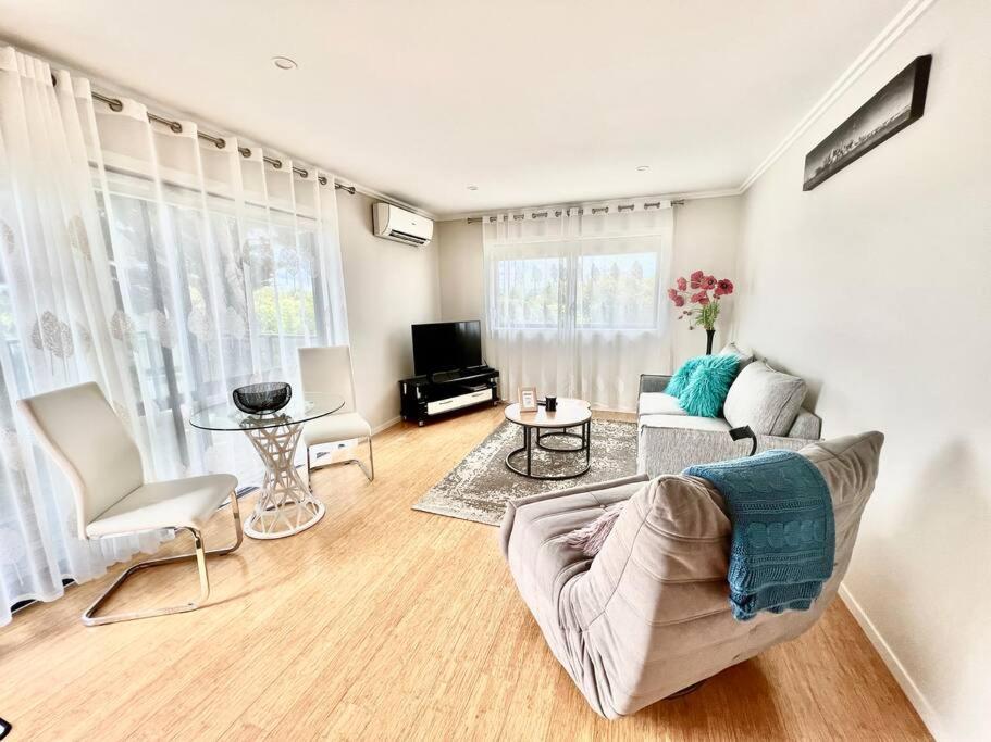 “Henderson Dream Guest House” Auckland Esterno foto