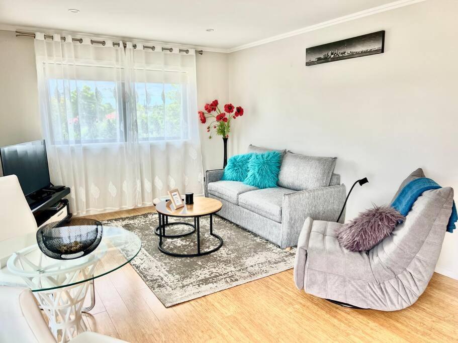 “Henderson Dream Guest House” Auckland Esterno foto